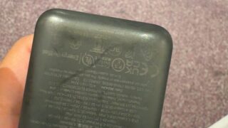 シンガポール乗継で使用したモバイルバッテリー